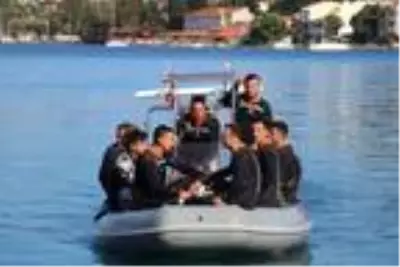 Son dakika haber! Foça'da doğayı duyarsız eller kirletti, çevre dostu eller temizledi Son dakika haber! Foça'da doğayı duyarsız eller kirletti, çevre dostu eller temizledi