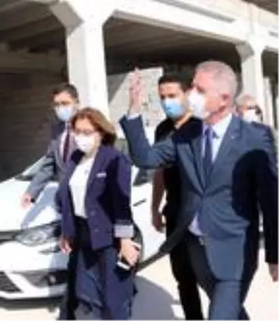 Son Dakika: Gaziantep'te protokol üyeleri açılışı yapılan fabrikaları gezdi Son Dakika: Gaziantep'te protokol üyeleri açılışı yapılan fabrikaları gezdi