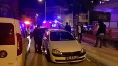 Gece vakti iki grup arasında silahlı çatışma: 3 gözaltı Gece vakti iki grup arasında silahlı çatışma: 3 gözaltı