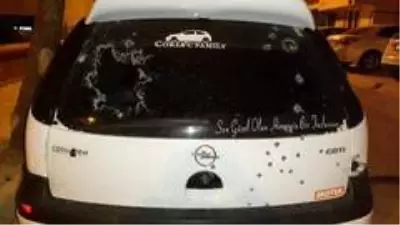 Gece vakti iki grup arasında silahlı çatışma: 3 gözaltı Gece vakti iki grup arasında silahlı çatışma: 3 gözaltı