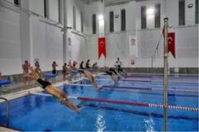 Genç yetenekler büyükşehiri tercih ediyor Genç yetenekler büyükşehiri tercih ediyor