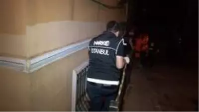 İstanbul'da zehir tacirlerine eş zamanlı operasyon İstanbul'da zehir tacirlerine eş zamanlı operasyon