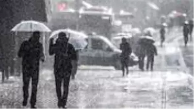 Meteoroloji, İstanbul Avrupa Yakası için 'sarı kod'la kuvvetli yağış uyarısı yaptı Meteoroloji, İstanbul Avrupa Yakası için 'sarı kod'la kuvvetli yağış uyarısı yaptı