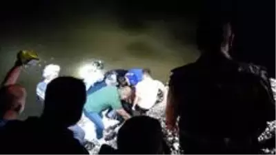 Muş'ta suya giren Suriye uyruklu bir kişi boğuldu Muş'ta suya giren Suriye uyruklu bir kişi boğuldu