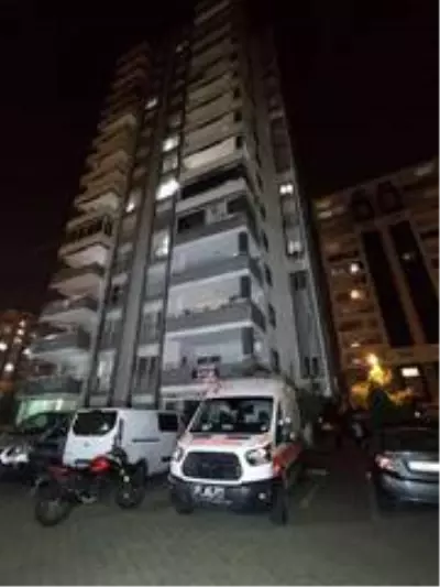 Götürdüğü sipariş sonu oldu! Asansör boşluğuna düşen işçi, feci şekilde can verdi Götürdüğü sipariş sonu oldu! Asansör boşluğuna düşen işçi, feci şekilde can verdi