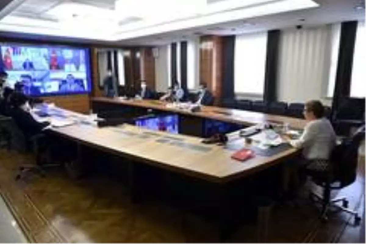 Ticaret Bakanı Pekcan, Kazakistan Sanal Genel Ticaret Heyeti programına video konferans yöntemiyle...