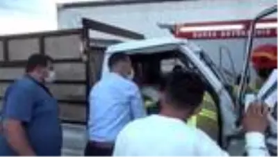 Trafik kazalarında 1'i çocuk 4 kişi yaralandı Trafik kazalarında 1'i çocuk 4 kişi yaralandı