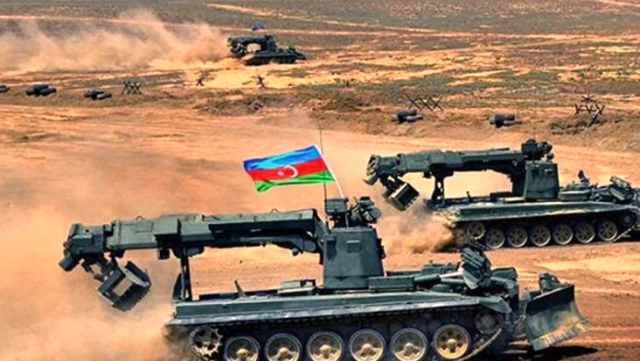Azerbaycan, Ermenistan ordusunun bir taburunun sancağını ele geçirdi