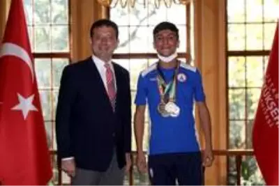 Son dakika haberi | Başkan İmamoğlu: 'İstanbul'a iki olimpik atletizm pisti daha kazandıracağız' Son dakika haberi | Başkan İmamoğlu: 'İstanbul'a iki olimpik atletizm pisti daha kazandıracağız'