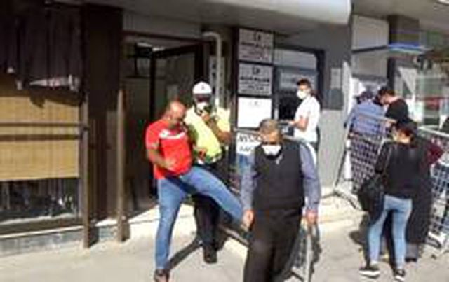 'Ben çıkıyorum da sen niye çıkacaksın' tekmesi