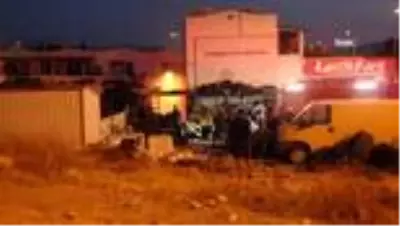 Bodrum'da iş yeri alev alev yandı Bodrum'da iş yeri alev alev yandı