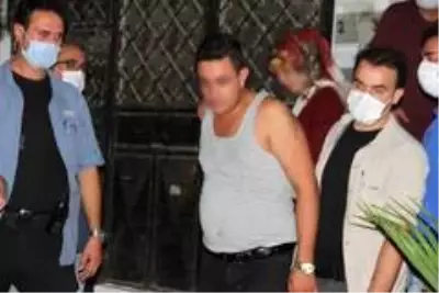 Son dakika haberleri... Eşiyle kavgalı olan şahıs rastgele ateş etti Son dakika haberleri... Eşiyle kavgalı olan şahıs rastgele ateş etti