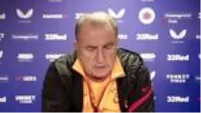 Fatih Terim: 'Sahada her şeyini veren bir takım görmek istiyorum' Fatih Terim: 'Sahada her şeyini veren bir takım görmek istiyorum'
