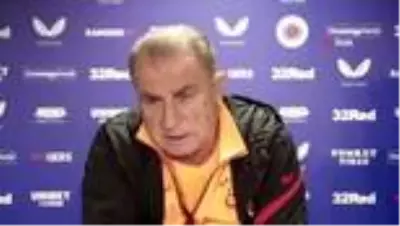 Fatih Terim: 'Sahada her şeyini veren bir takım görmek istiyorum' Fatih Terim: 'Sahada her şeyini veren bir takım görmek istiyorum'