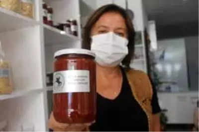 Havza'nın üreten kadın kooperatifi 'İlk Kıvılcım Çarşı' Havza'nın üreten kadın kooperatifi 'İlk Kıvılcım Çarşı'
