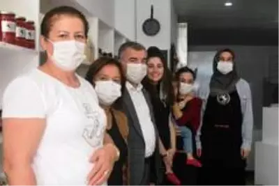 Havza'nın üreten kadın kooperatifi 'İlk Kıvılcım Çarşı' Havza'nın üreten kadın kooperatifi 'İlk Kıvılcım Çarşı'