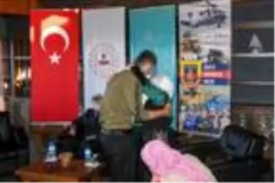 İkna edilen örgüt mensubu ailesiyle buluştu İkna edilen örgüt mensubu ailesiyle buluştu