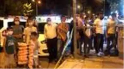 Son dakika haber! İntihara kalkışan kişiyi Emniyet Müdürü ikna etti, meraklı kalabalık film gibi izledi Son dakika haber! İntihara kalkışan kişiyi Emniyet Müdürü ikna etti, meraklı kalabalık film gibi izledi