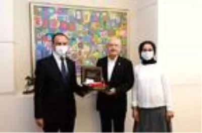 Kılıçdaroğlu, Milliyetçi İmam Hatipliler Derneği Üyeleri ile görüştü Kılıçdaroğlu, Milliyetçi İmam Hatipliler Derneği Üyeleri ile görüştü
