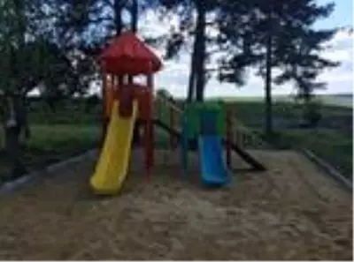 Kırsal mahalleler çocuk parkları ile donatılıyor Kırsal mahalleler çocuk parkları ile donatılıyor