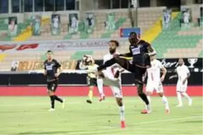 Fenerbahçe ile anlaşan Papiss Cisse, bugün İstanbul'da olacak Fenerbahçe ile anlaşan Papiss Cisse, bugün İstanbul'da olacak