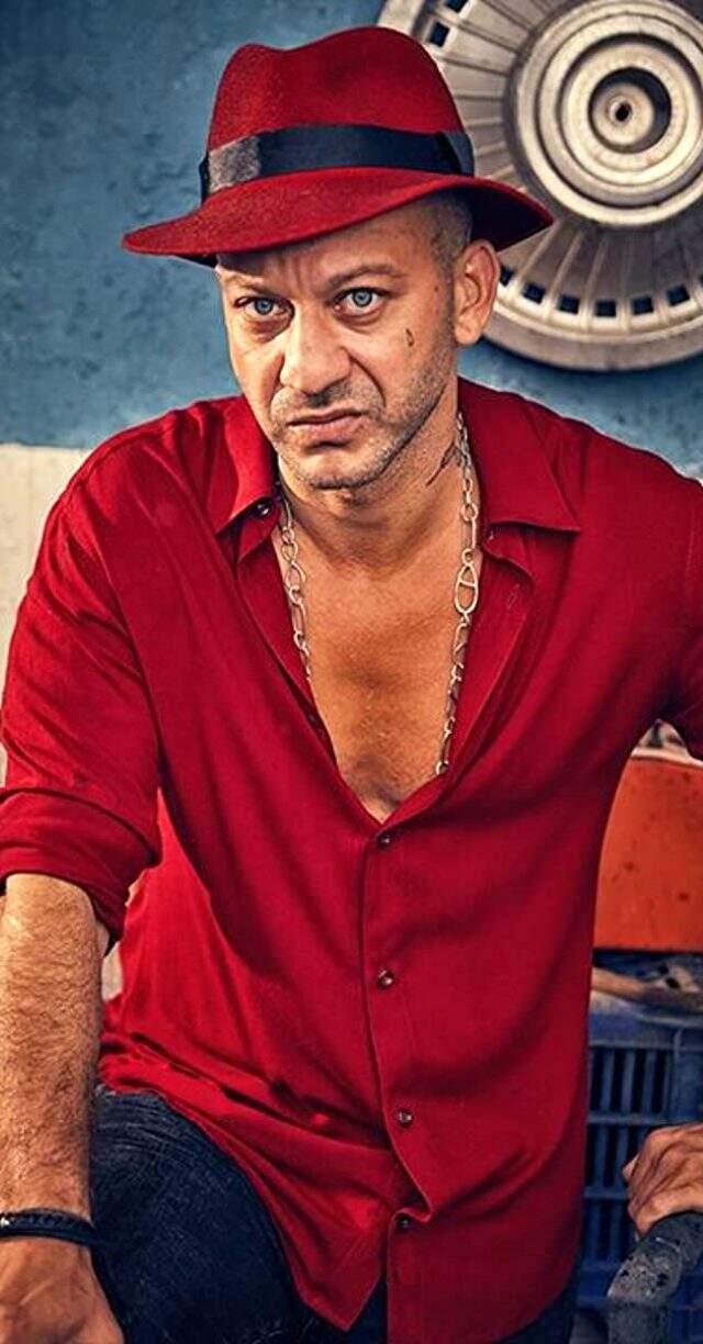 Rıza Kocaoğlu kimdir? Rıza Kocaoğlu nereleridir? Rıza Kocaoğlu aslen nerelidir? Rıza Kocaoğlu'nun filmleri hangileridir?