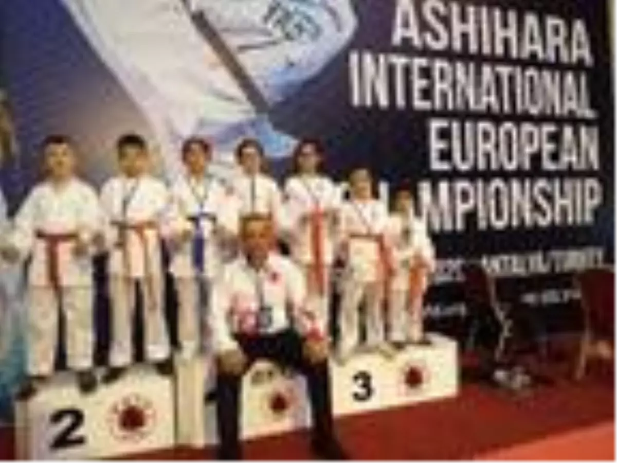 Sultangazi'den Avrupa şampiyonluğuna