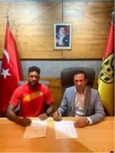 Yeni Malatyaspor, Lazio'dan Fortuna'yı transfer etti Yeni Malatyaspor, Lazio'dan Fortuna'yı transfer etti