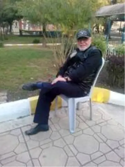 5 gündür haber alınamayan yaşlı adam evinde ölü bulundu 5 gündür haber alınamayan yaşlı adam evinde ölü bulundu