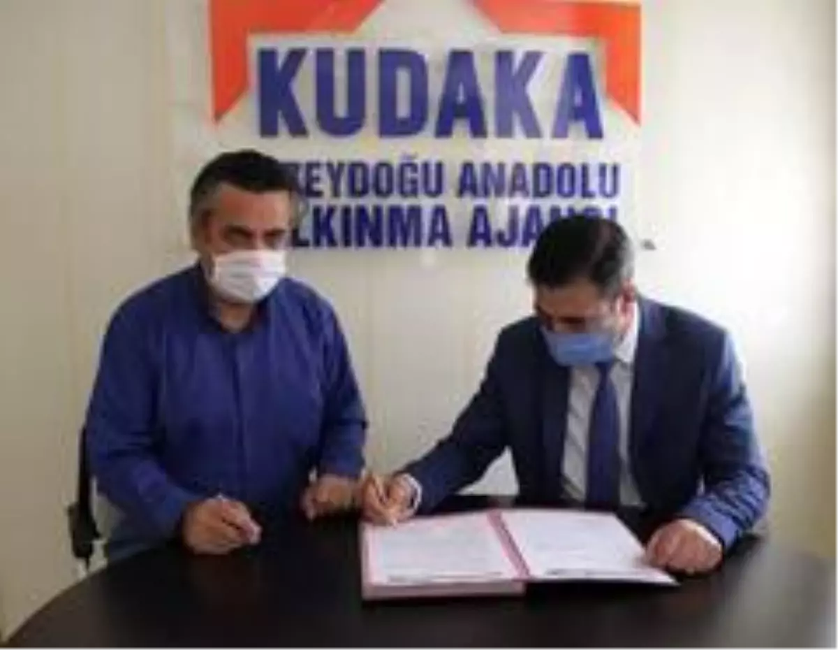 Başarılı projelerle sözleşme imzalandı