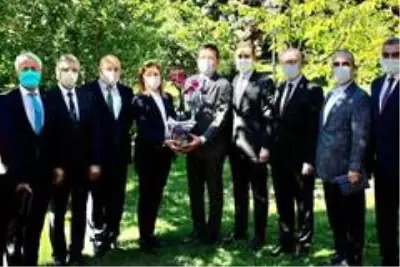 Başkan Arslan İmamoğlu ile görüştü Başkan Arslan İmamoğlu ile görüştü