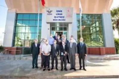 Başkan Soyer'den liman işletmesine ziyaret Başkan Soyer'den liman işletmesine ziyaret