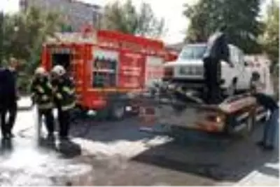 Son dakika haber: Ceza kesilen ehliyetsiz sürücü, motosikletini yaktı Son dakika haber: Ceza kesilen ehliyetsiz sürücü, motosikletini yaktı