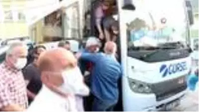 Son dakika haberi... Direksiyon başında kalp krizi geçiren sürücü 3 araca çarpıp öldü Son dakika haberi... Direksiyon başında kalp krizi geçiren sürücü 3 araca çarpıp öldü