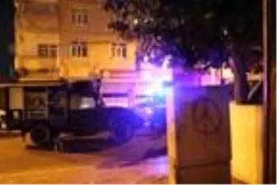 Diyarbakır'da 3 farklı noktada 'bomba' alarmı polisi harekete geçirdi Diyarbakır'da 3 farklı noktada 'bomba' alarmı polisi harekete geçirdi