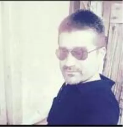 Arkadaşlık teklifini reddeden kasiyer kadını çalıştığı markette vurup, ardından intihar girişiminde bulundu Arkadaşlık teklifini reddeden kasiyer kadını çalıştığı markette vurup, ardından intihar girişiminde bulundu