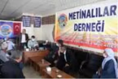 Evlenecek gençler talep etti, aşiret takıya sınır getirdi Evlenecek gençler talep etti, aşiret takıya sınır getirdi