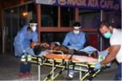 İş yerine giren hırsızlık şüphelilerine pompalı ile ateş açtı: 1 yaralı İş yerine giren hırsızlık şüphelilerine pompalı ile ateş açtı: 1 yaralı