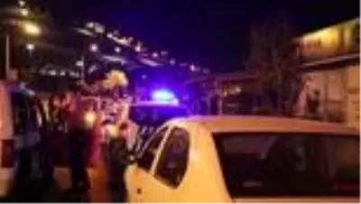 İş yerine girmeye çalışan hırsızlara, pompalı tüfekle ateş açtı İş yerine girmeye çalışan hırsızlara, pompalı tüfekle ateş açtı