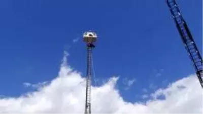 İtfaiye kurtarma ekibinin ip gösterisi nefesleri kesti İtfaiye kurtarma ekibinin ip gösterisi nefesleri kesti