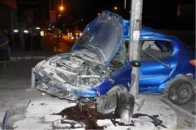 Son dakika haber | İzmir'de trafik kazası: 1 ağır yaralı Son dakika haber | İzmir'de trafik kazası: 1 ağır yaralı