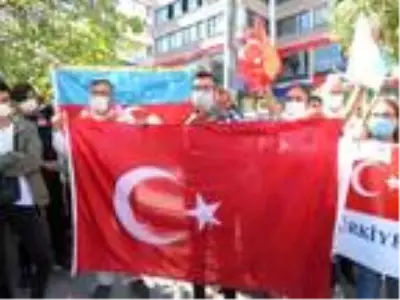 Kadıköy'den Azerbaycan'a destek eylemi Kadıköy'den Azerbaycan'a destek eylemi