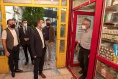Kaymakam Aslan'dan İran Çarşısı esnafına ziyaret Kaymakam Aslan'dan İran Çarşısı esnafına ziyaret