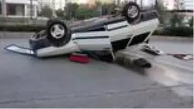 Kazazedelere ilk müdahaleyi kazaya karışan diğer aracın hemşire sürücüsü yaptı Kazazedelere ilk müdahaleyi kazaya karışan diğer aracın hemşire sürücüsü yaptı
