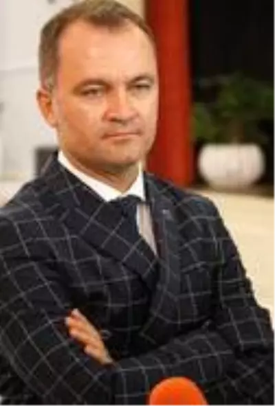 Rixos'un Genel Müdürü Faruk Karaca hayatını kaybetti Rixos'un Genel Müdürü Faruk Karaca hayatını kaybetti