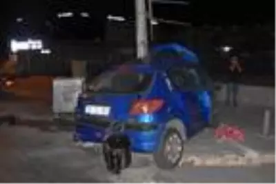 Son dakika haber | İzmir'de trafik kazası: 1 ağır yaralı Son dakika haber | İzmir'de trafik kazası: 1 ağır yaralı