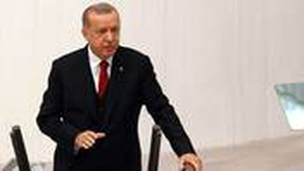 Son Dakika! Erdoğan, TBMM'nin açılışında Ermenistan'a yüklendi: Bu haydutlara destek verenlere hesabı sorulacak