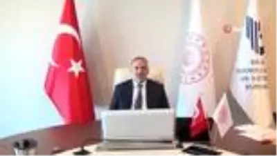 Sosyal ağ sağlayıcılarına 1 ay süre