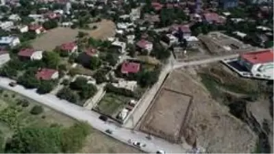 Tatvan'da 3 adet semt sahası yapılıyor Tatvan'da 3 adet semt sahası yapılıyor