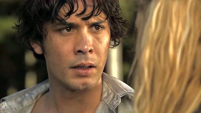 The 100 konusu nedir? The 100 dizisi oyuncuları kim? The 100 8. sezon ne zaman?